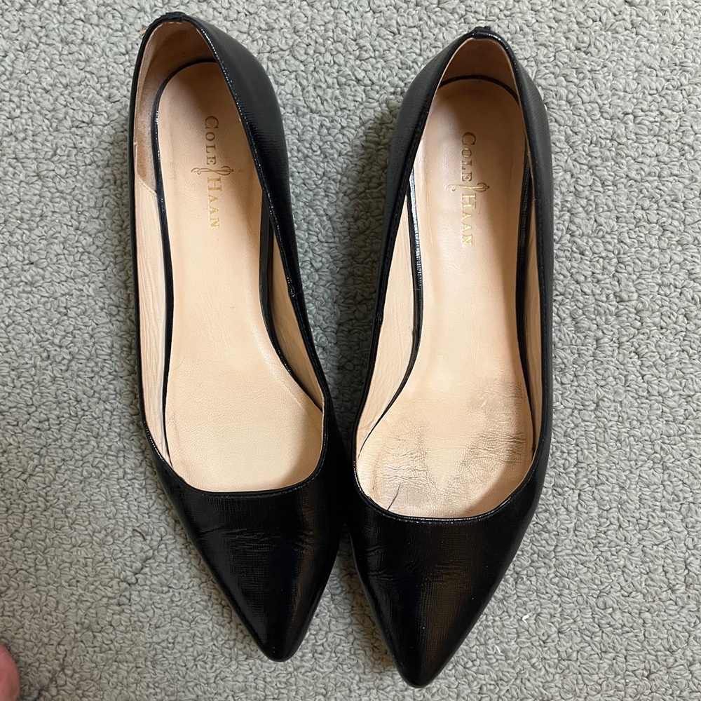 COLE HAAN Pointy Patent Leather Ballet Flat Shoe Ballerina Classic Minimalist xo